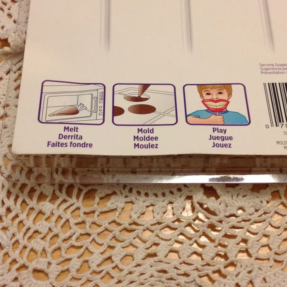 Wilton Candy Molds - Funny mouth shapes for Halloween or whenever